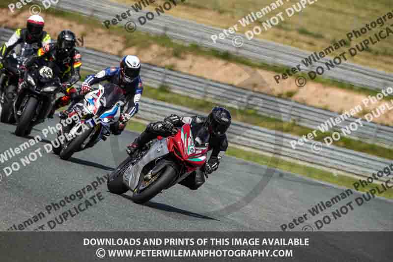 cadwell no limits trackday;cadwell park;cadwell park photographs;cadwell trackday photographs;enduro digital images;event digital images;eventdigitalimages;navarra;no limits trackdays;peter wileman photography;racing digital images;trackday digital images;trackday photos